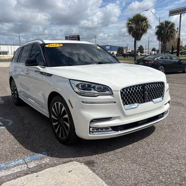 Pristine White Metallic Tri-Coat 2023 Lincoln Aviator Black Label Grand Touring AWD