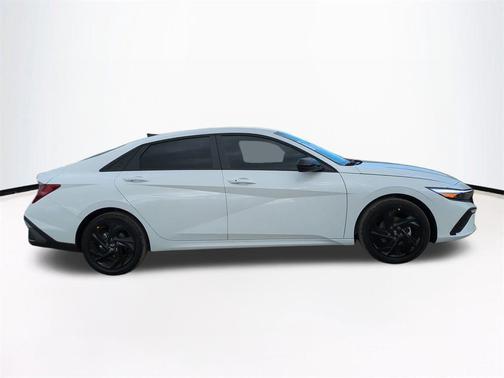2026 Hyundai ELANTRA Sport