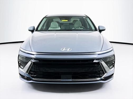 2025 Hyundai SONATA Hybrid SE