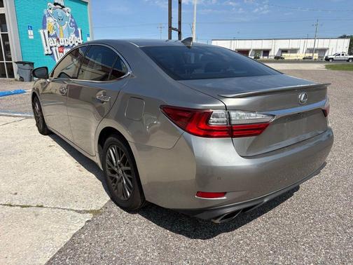 2018 Lexus ES 350 Base