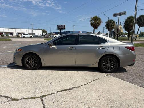 2018 Lexus ES 350 Base