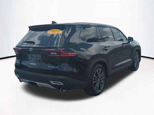 Midnight Black Metallic 2025 Toyota Grand Highlander Hybrid Limited MAX