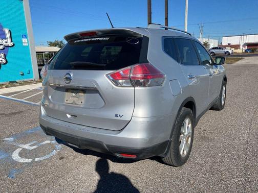 2015 Nissan Rogue SV