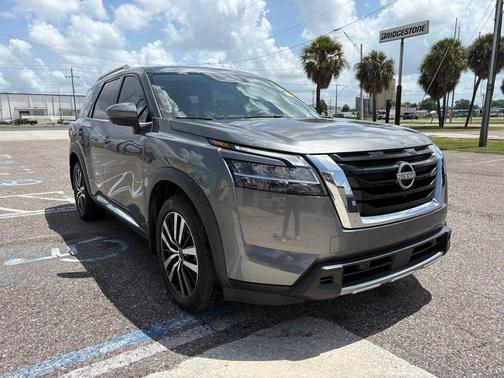 Gun Metallic 2024 Nissan Pathfinder Platinum 4WD