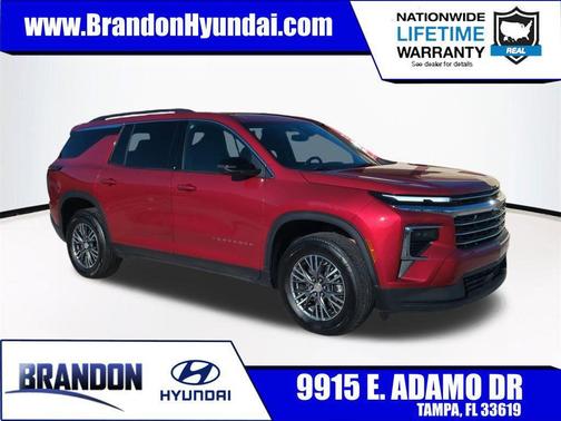 2025 Chevrolet Traverse LT