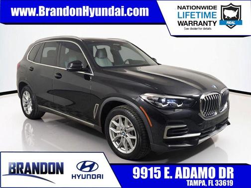 Black Sapphire Metallic 2023 BMW X5 xDrive40i