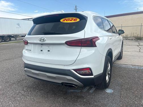 Quartz White 2020 Hyundai SANTA FE SEL 2.4