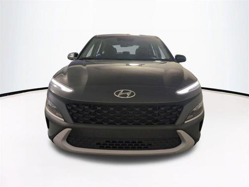 2022 Hyundai KONA SE
