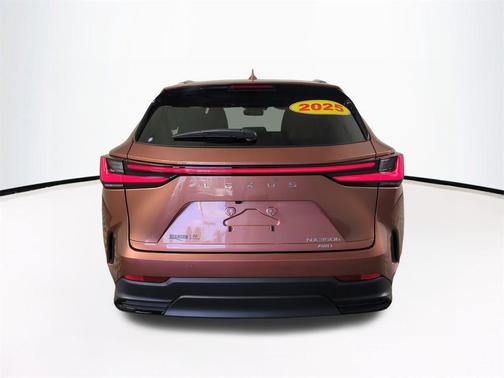 2025 Lexus NX 350h Premium