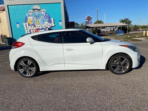 2012 Hyundai Veloster Base