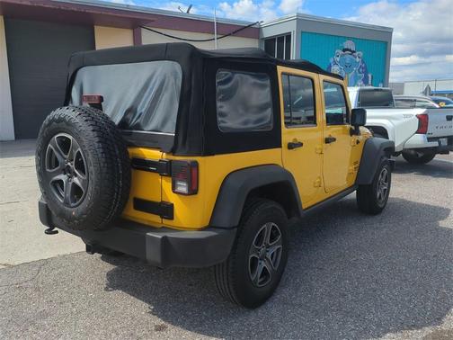 2015 Jeep Wrangler Unlimited Sport