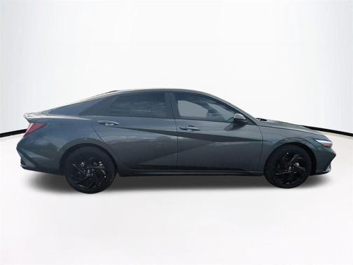 2026 Hyundai ELANTRA Sport