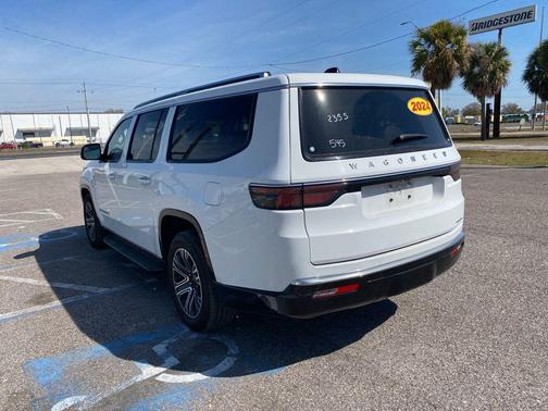 2024 Jeep Wagoneer L Series II 4x4