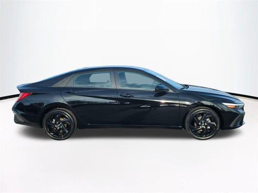 2026 Hyundai ELANTRA HEV SEL Sport