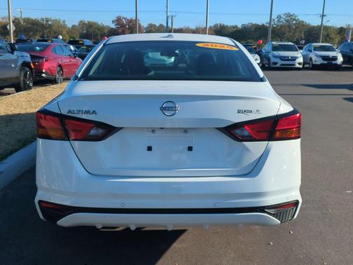 2025 Nissan Altima 2.5 SV