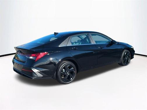 2026 Hyundai ELANTRA Sport