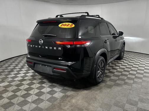 2022 Nissan Pathfinder SV 2WD