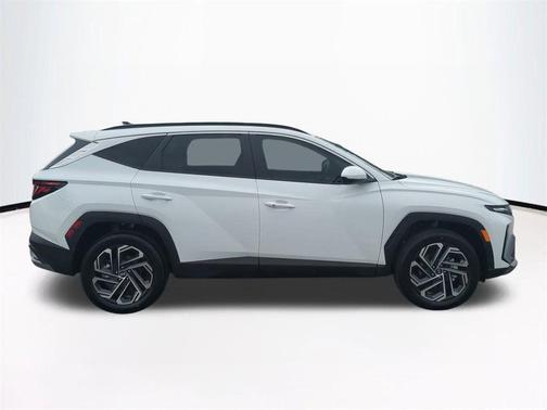 Serenity White Pearl 2026 Hyundai TUCSON SEL