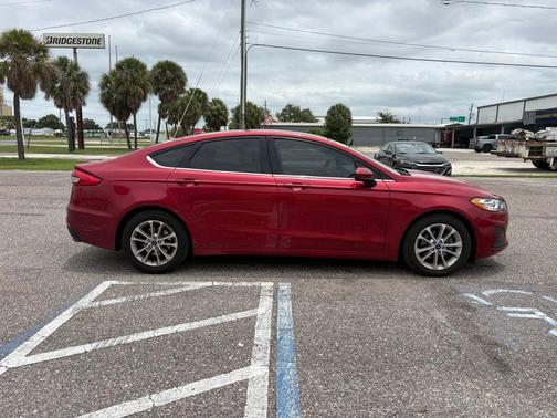 Rapid Red Metallic Tinted Clearcoat 2020 Ford Fusion SE