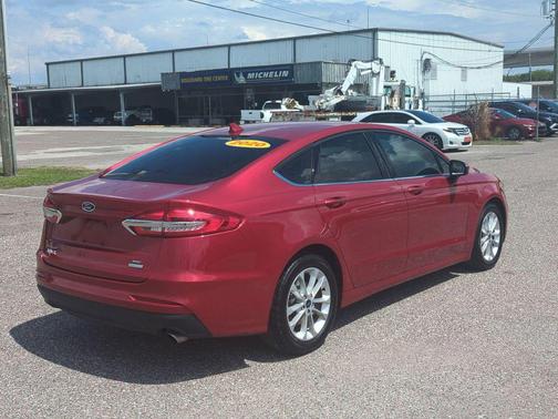 Rapid Red Metallic Tinted Clearcoat 2020 Ford Fusion SE