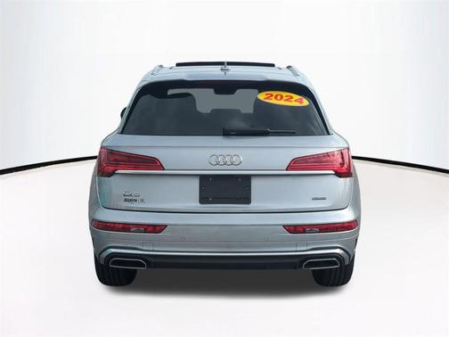 Florett Silver Metallic 2024 Audi Q5 45 S line Premium Plus