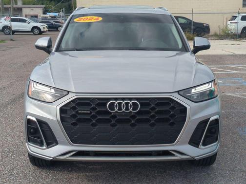 Florett Silver Metallic 2024 Audi Q5 45 S line Premium Plus