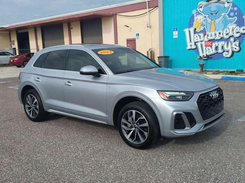 Florett Silver Metallic 2024 Audi Q5 45 S line Premium Plus