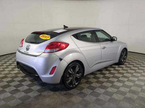 2017 Hyundai Veloster Value Edition