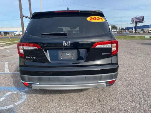 2021 Honda Pilot Touring 8-Passenger