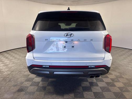 Hyper White 2025 Hyundai PALISADE SEL
