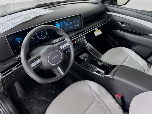 2025 Hyundai SANTA CRUZ SEL Activity