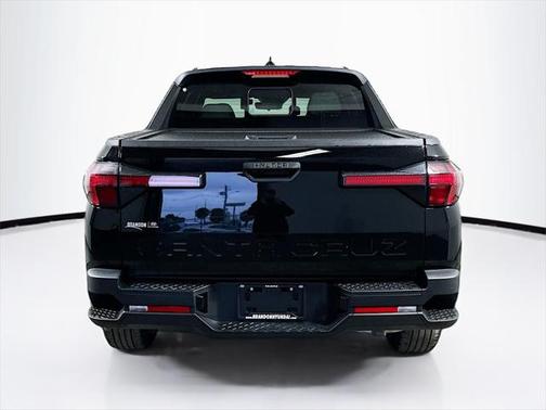 2025 Hyundai SANTA CRUZ SEL Activity
