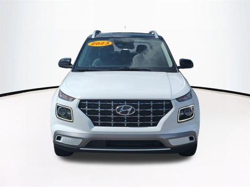 Lunar White 2023 Hyundai VENUE Limited