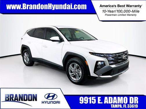 2025 Hyundai TUCSON SE