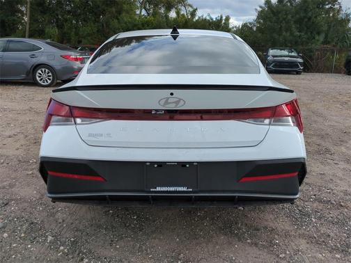 2026 Hyundai ELANTRA Sport