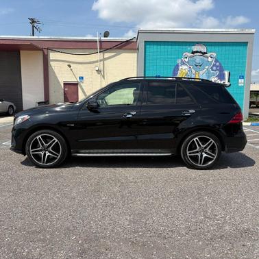 2017 Mercedes-Benz AMG GLE 43 Base 4MATIC