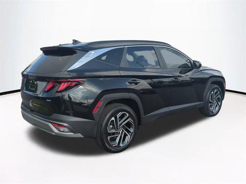 Phantom Black 2026 Hyundai TUCSON SEL