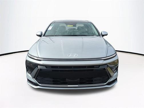 2026 Hyundai SONATA Hybrid SE