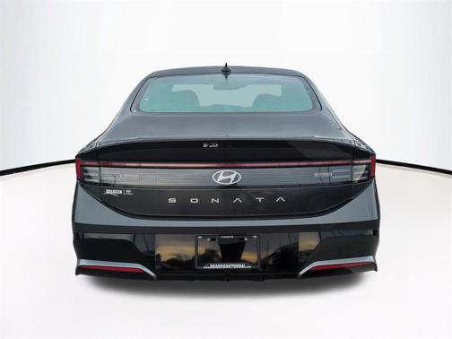 2026 Hyundai SONATA SEL