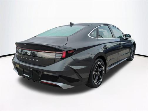 2026 Hyundai SONATA SEL