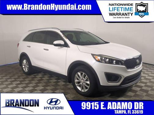 Snow White Pearl 2016 Kia Sorento LX