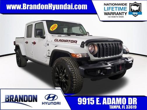 2025 Jeep Gladiator Nighthawk