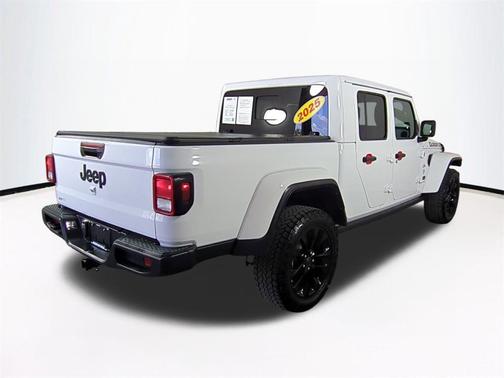 2025 Jeep Gladiator Nighthawk