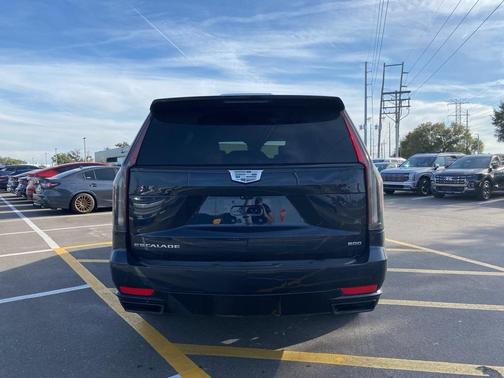 2023 Cadillac Escalade Sport Platinum