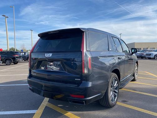 2023 Cadillac Escalade Sport Platinum