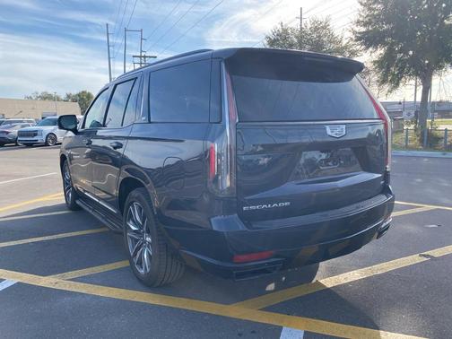 2023 Cadillac Escalade Sport Platinum