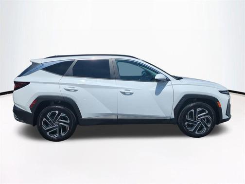 Serenity White Pearl 2026 Hyundai TUCSON SEL
