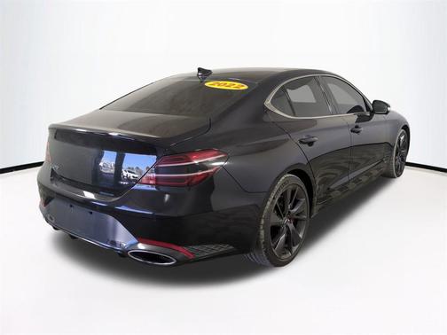 2022 Genesis G70 3.3T RWD