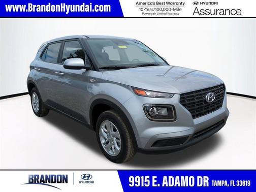 2026 Hyundai VENUE SE