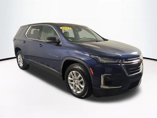 Northsky Blue Metallic 2022 Chevrolet Traverse LS